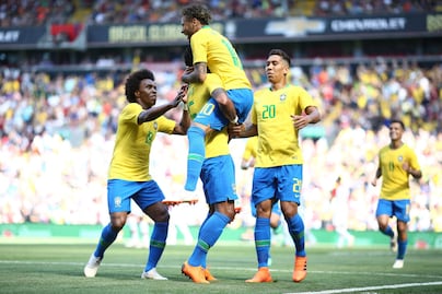 Brasil vence a Croacia en regreso de Neymar