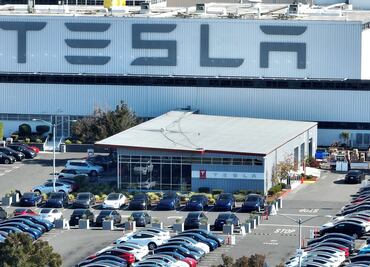 Tesla llama a revisar más de 40 mil vehículos. ¿Por qué?