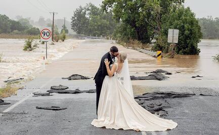 Ni la inundación los separó: pareja es rescatada y logra casarse pese a lluvias en Australia