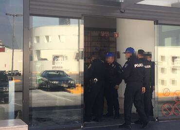 Detienen a menor de 15 años por balear a hombre en Plaza Universidad