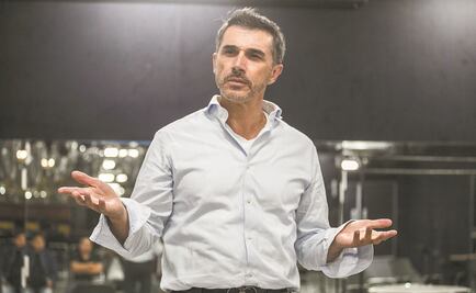 Sergio Mayer apuesta por la educación pública… de EU