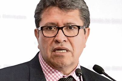 En Morena dejan solito a Monreal