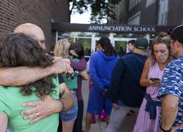 “En segundos, comenzó la situación”: así narra director tiroteo en la escuela católica de Minneapolis; fue un pesadilla, asegura