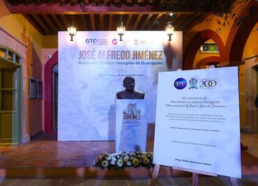 Diego Sinhue Rodríguez firma declaratoria de Patrimonio Cultural Intangible de la música de José Alfredo Jiménez