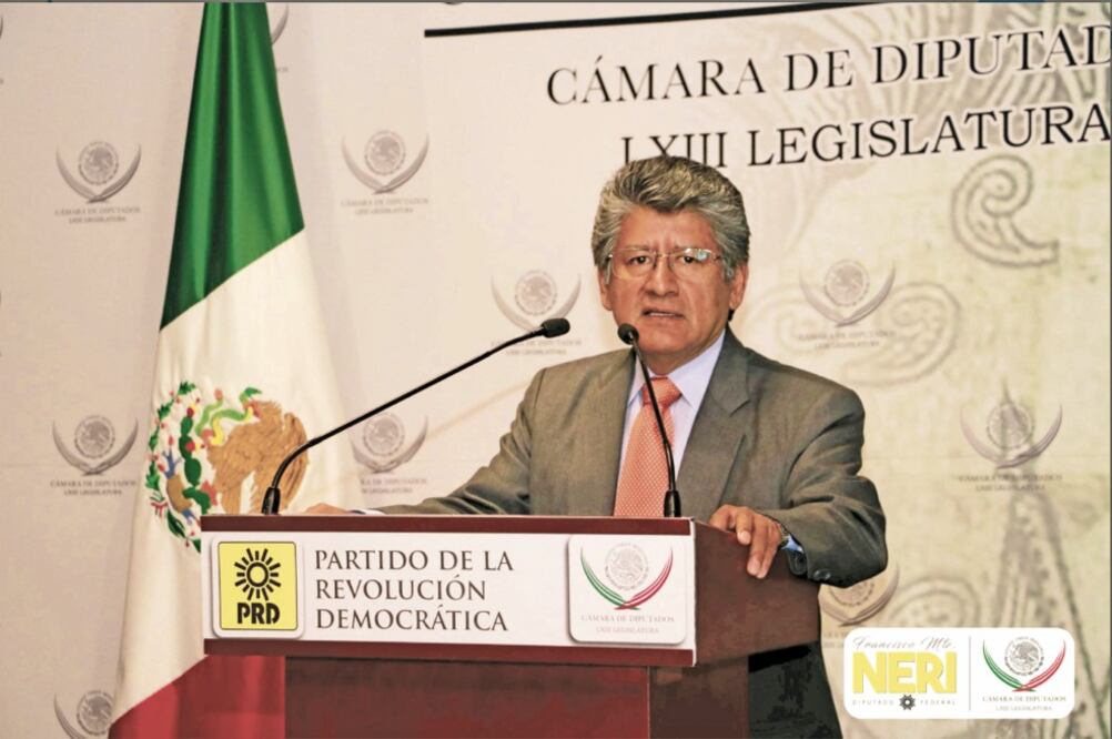 En conferencia de prensa, los legisladores perredistas Francisco Martínez Neri, Maricela Contreras, Fernando Mayans, Jesús Zambrano e Isidro Pedraza aseguraron que no habrá más salidas de las filas del sol azteca. (ARCHIVO EL UNIVERSAL)