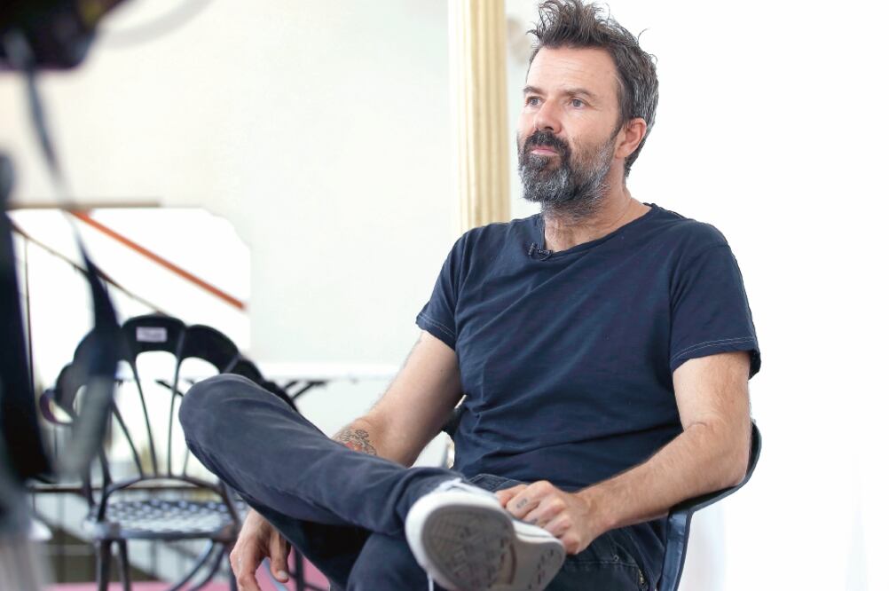 El músico, quien también desea hacer un dueto con Calle 13, asegura que nunca dejará de cantar (FOTOS: AGUSTIN SALINAS. EL UNIVERSAL)