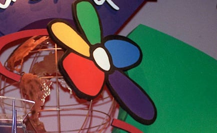 Vive sin drogas celebra sus 20 años con billete de Lotería Nacional