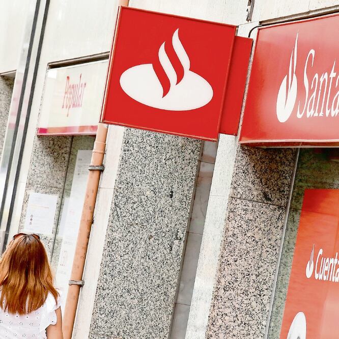 Santander es el primer banco en México en usar WhatsApp para envíos y el país inaugurará este modelo en todos en los que opera el grupo. ARCHIVO EL UNIVERSAL