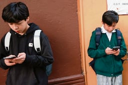 SEP alista restricciones a celulares en escuelas; resalta el ABC de las emociones, estrategia de salud mental