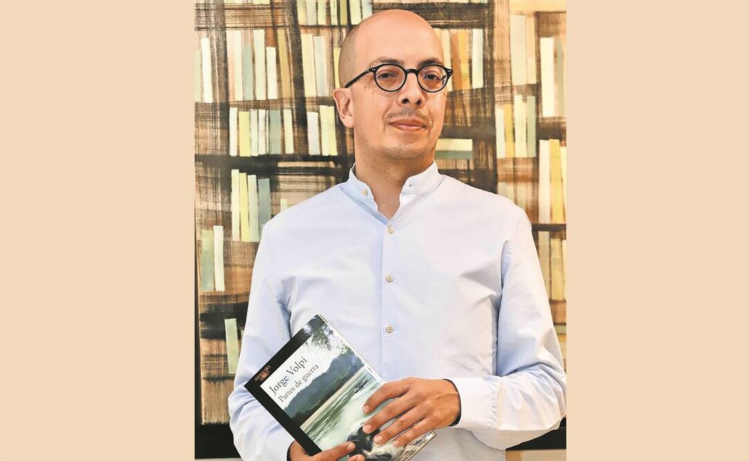 Jorge Volpi narra la explosión brutal de violencia. Foto: Berenice Fregoso/EL UNIVERSAL