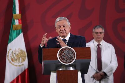 Pide AMLO a mujeres y familias cuidar a abuelitos ante coronavirus