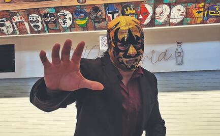 Retro, el luchador inspirado en la época del cine de oro mexicano