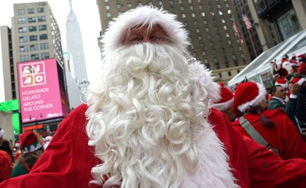 Hallan cuerpos de dos menores en casa de su padre que trabajaba como Santa en EU