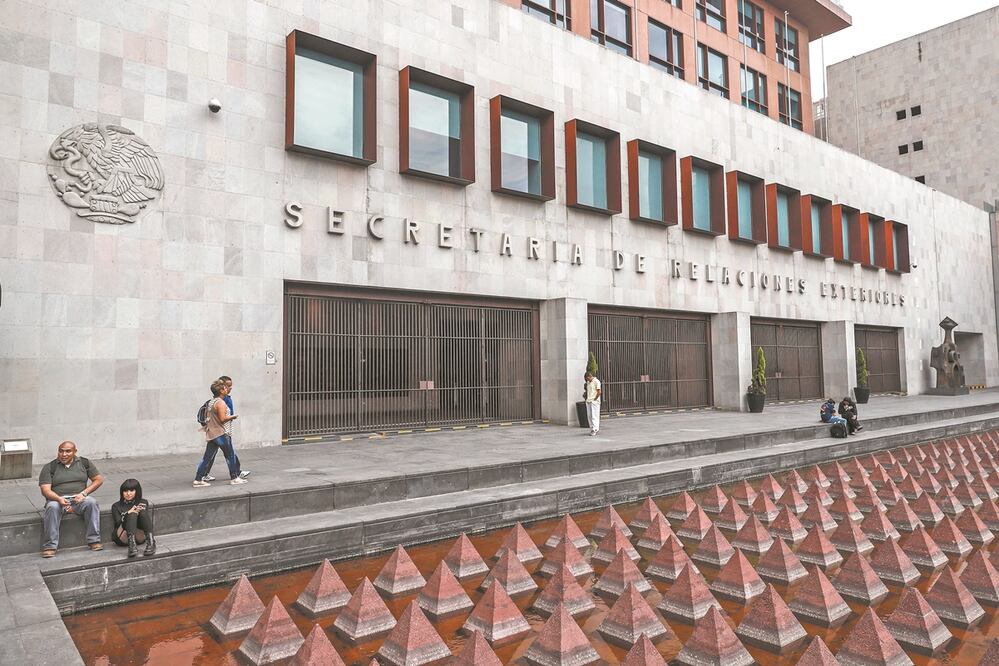 Si la ley de extradición es aprobada, la SRE dejará de ser el único órgano del Estado a cargo de responder esas solicitudes. Foto: ARCHIVO EL UNIVERSAL