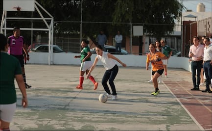 Claudia Sheinbaum presume que se echó una cascarita en Nuevo León