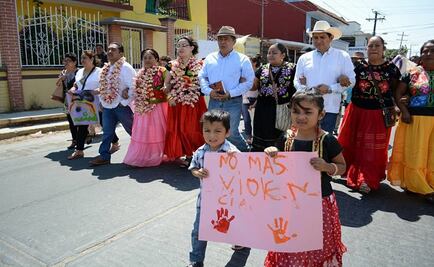 Marchan contra feminicidios en Juchitán