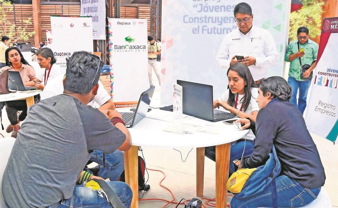 El Imjuve y el programa Jóvenes Construyendo el Futuro son planes en los que la STPS tiene atribuciones y por eso se fusionarán. Foto: Archivo/ EL UNIVERSAL.