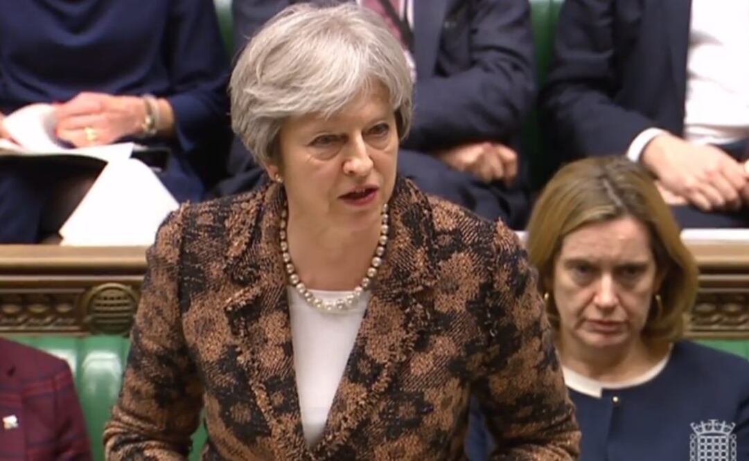La primera ministra británica, Theresa May, afirmó hoy en el Parlamento que es "altamente probable" que Rusia sea responsable del envenenamiento del espía doble Sergei Skripal (Foto: AFP)