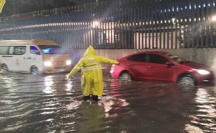 Fuertes lluvias en la CDMX dejan encharcamientos e inundaciones