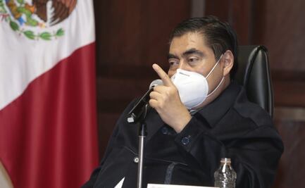 Barbosa anuncia venta de 3 helicópteros adquiridos por Moreno Valle