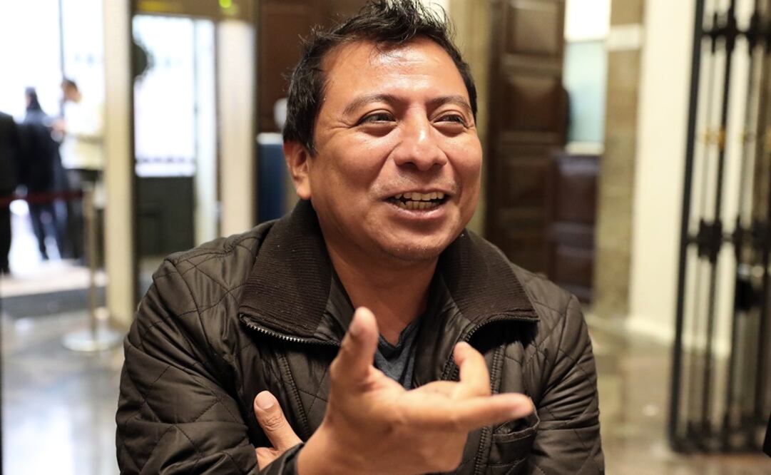 La relación de las lenguas indígenas y los medios de comunicación fue el eje de la conversación. Foto: Ariel Ojeda/EL UNIVERSAL