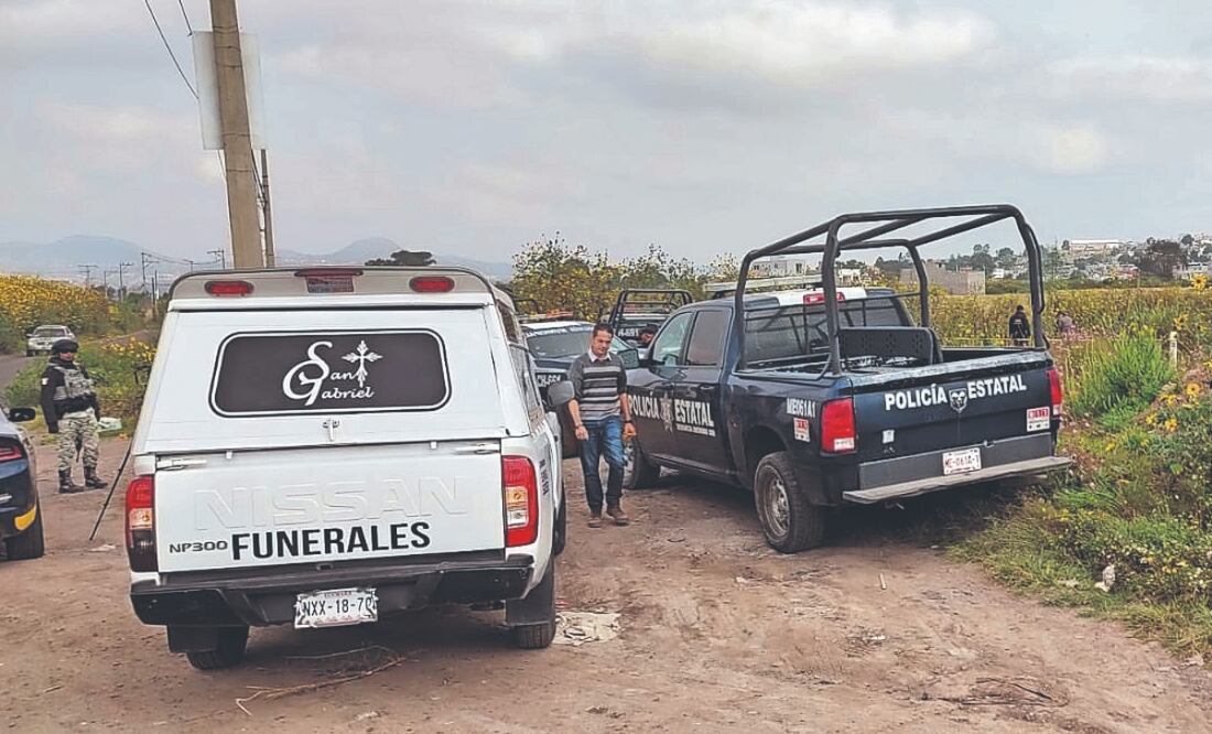 Personal de la Fiscalía General de Justicia del Estado de México inició la investigación de los hechos. Foto Especial