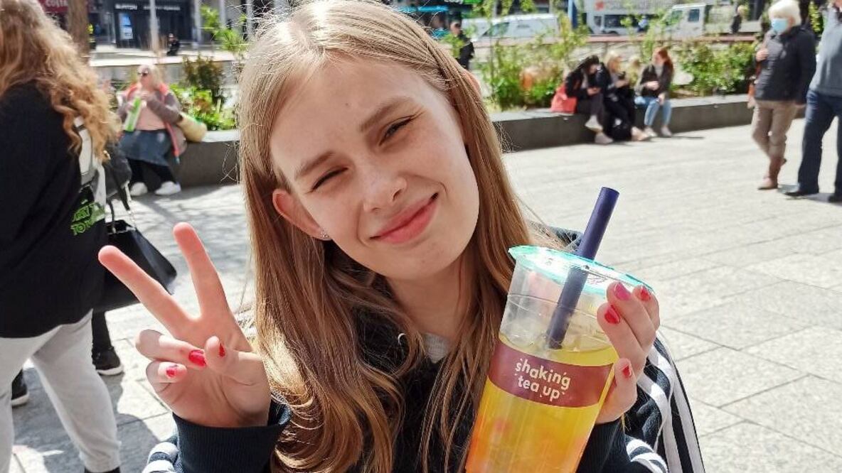 Rhianan Rudd tenía 14 años cuando fue acusada por el gobierno británico de terrorismo. Foto: Cortesía de la familia