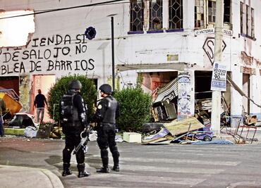 Ex funcionarios ligados con Asamblea de Barrios