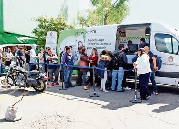 Descontrol total en licencias del Edomex