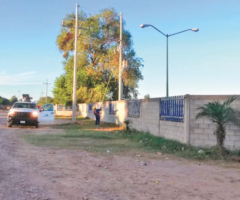 Autoridades locales buscan apoyo ante la falta de agua. ESPECIAL