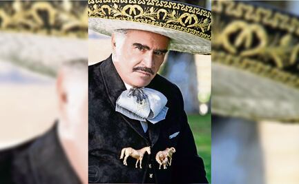 Vicente Fernández debuta en banda de forma póstuma