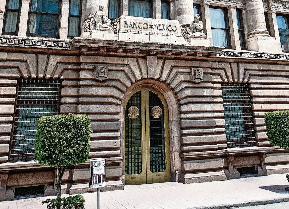 La operadora Valmex opina que el mercado ya está anticipando que el Banco de México va a recortar la principal tasa de interés ya sea a finales de este año o a inicios de 2024. Foto: Archivo / EL UNIVERSAL