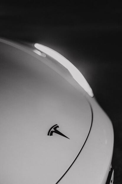 La historia de Tesla Motors, la empresa que llevó a Elon Musk a ser el hombre más rico del mundo