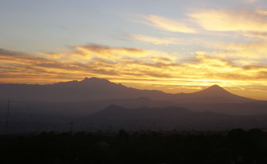 La Ciudad de México, la alcaldía de Azcapotzalco tuvo 102 puntos, señala el Simat. FOTO: @Aire_CDMX