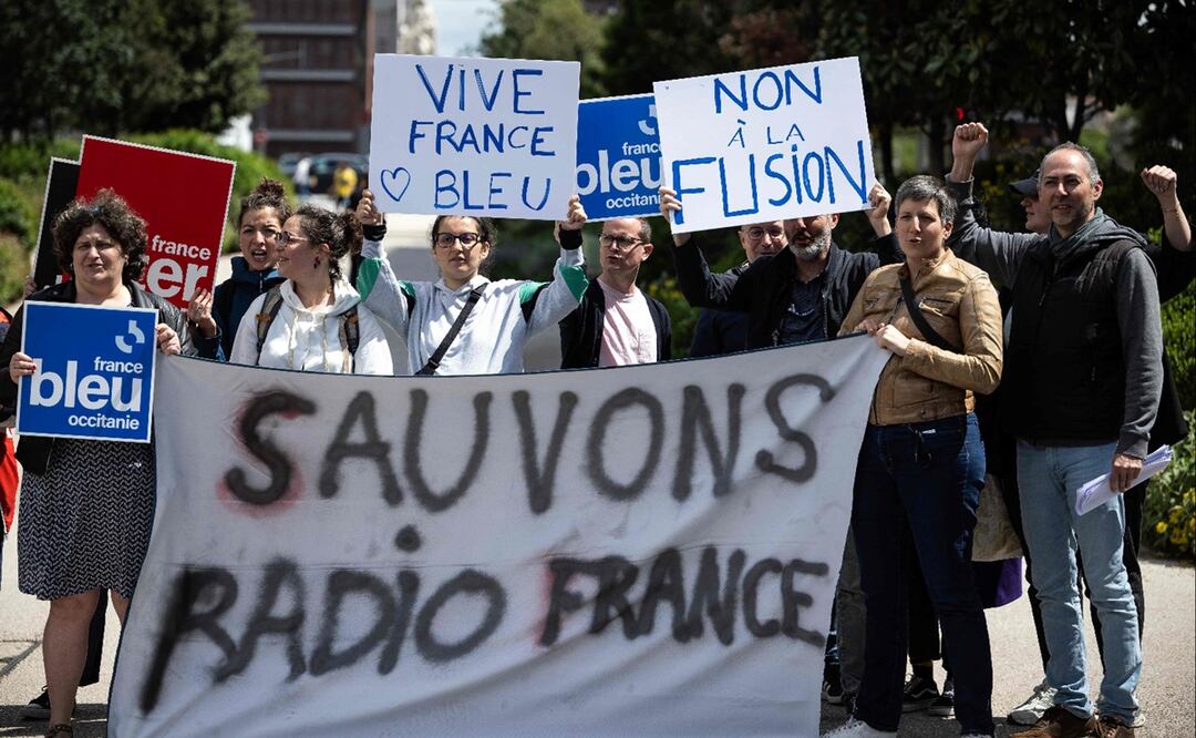 El paro, que en algunos casos como en la emisora informativa France Info ha supuesto la práctica suspensión de todas sus emisiones. Foto: AFP