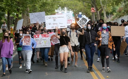 Liberan bajo fianza a joven que mató a 2 en protestas antirracistas por Jacob Blake en EU