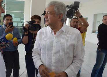 Ricardo Anaya está manchado de corrupción, asegura AMLO