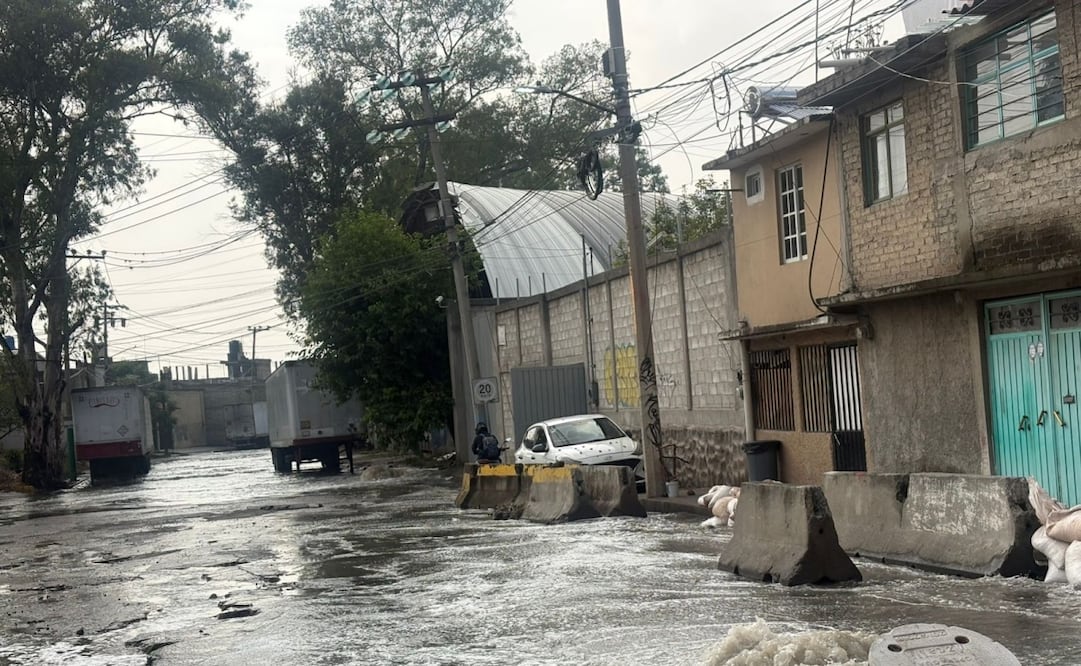 Tras fuertes lluvias, limpian presa "El Ángulo". Foto: especial