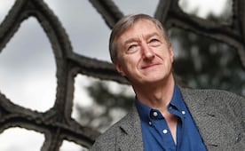 El Princesa de Asturias honra a Julian Barnes, estrella de la narrativa moderna británica