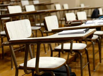 Niña de 12 años apuñala a compañero tras delatarla con un profesor en Italia; llevó un cuchillo desde su casa