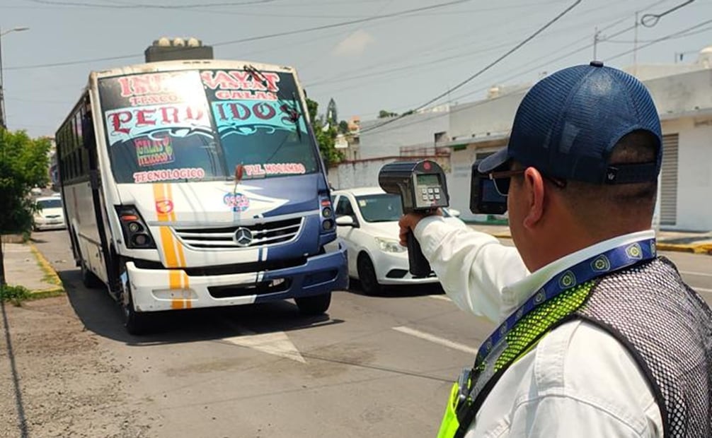 Los distintos operativos implementados por la Dirección de Tránsito Municipal se realizan en diversos puntos de los bulevares. Foto: Especial