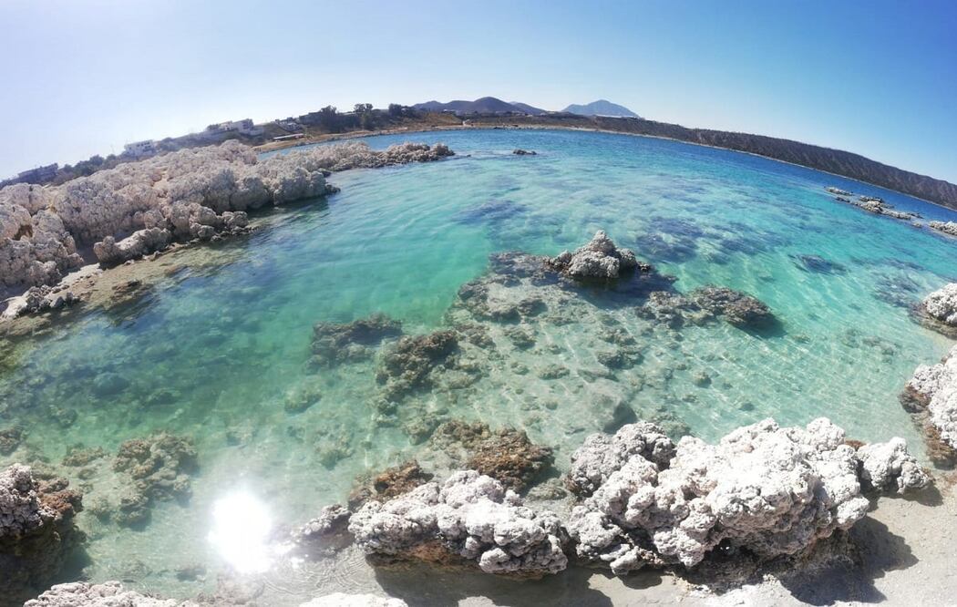 La Laguna Alchichica, entre volcanes. Foto: Cortesía Live Traveling