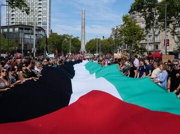 Guerra en Gaza: Cientos de miles marchan en toda Europa en apoyo a palestinos