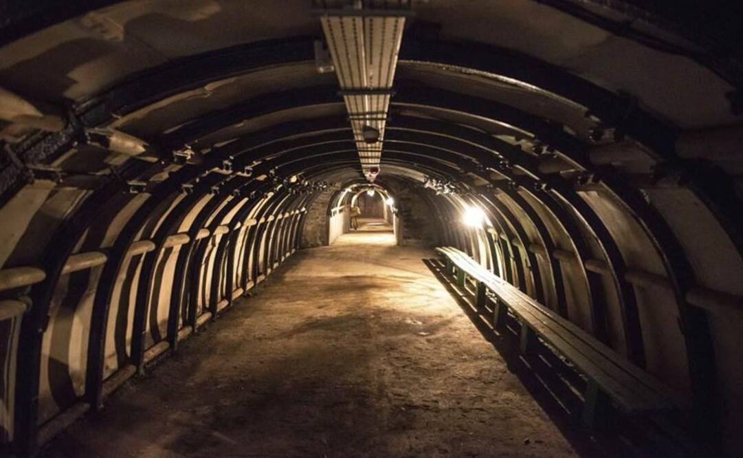 El convoy permanece oculto en un túnel en las inmediaciones de la ciudad polaca de Walbrzych. (FOTO: EFE)