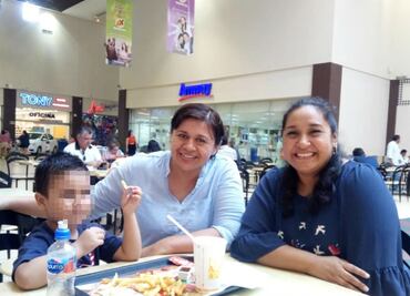 Ellas son dos mamás… para su hijo