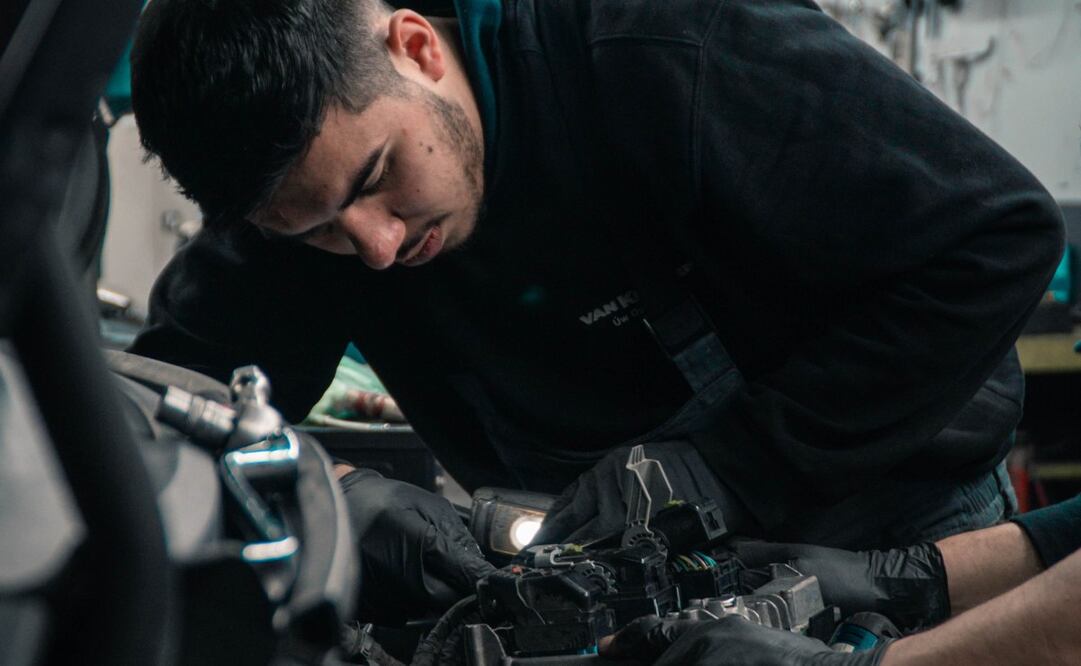 El mantenimiento de un auto es esencial para que funcione bien por más tiempo. Imagen: Unsplash