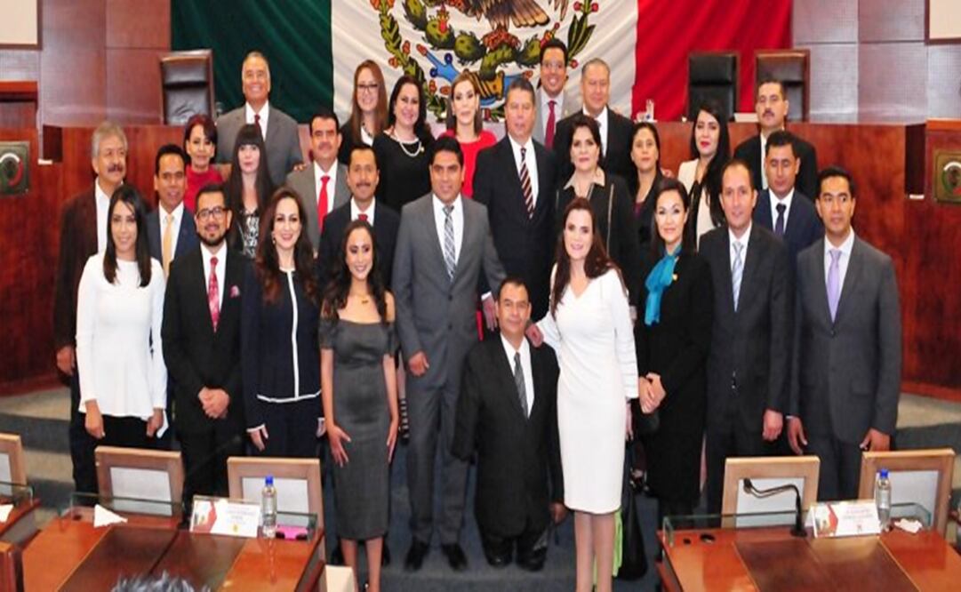 Pedro Martínez Flores se ha convertido en el primer diputado al que se le reconocen sus derechos por su condición de discapacidad. FOTO: ARCHIVO EL UNIVERSAL