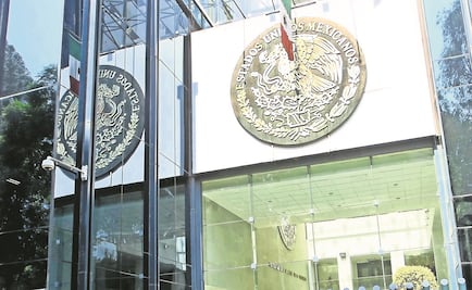 Recibe México a extraditado de Grecia