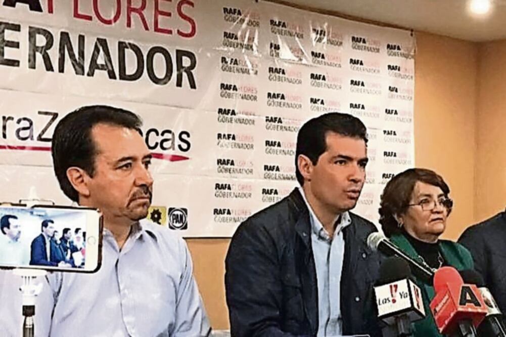 Tras el fallo del Tribunal electoral, Rafael Flores (centro) manifestó que su proyecto está abierto a las fuerzas progresistas para construir un mejor futuro (ARCHIVO EL UNIVERSAL)