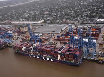 Magnate Bill Ackman, respaldo clave de Trump, lo acusa de generar "desconfianza en EU" con aranceles; exige pausa antes de lanzar "guerra nuclear económica"